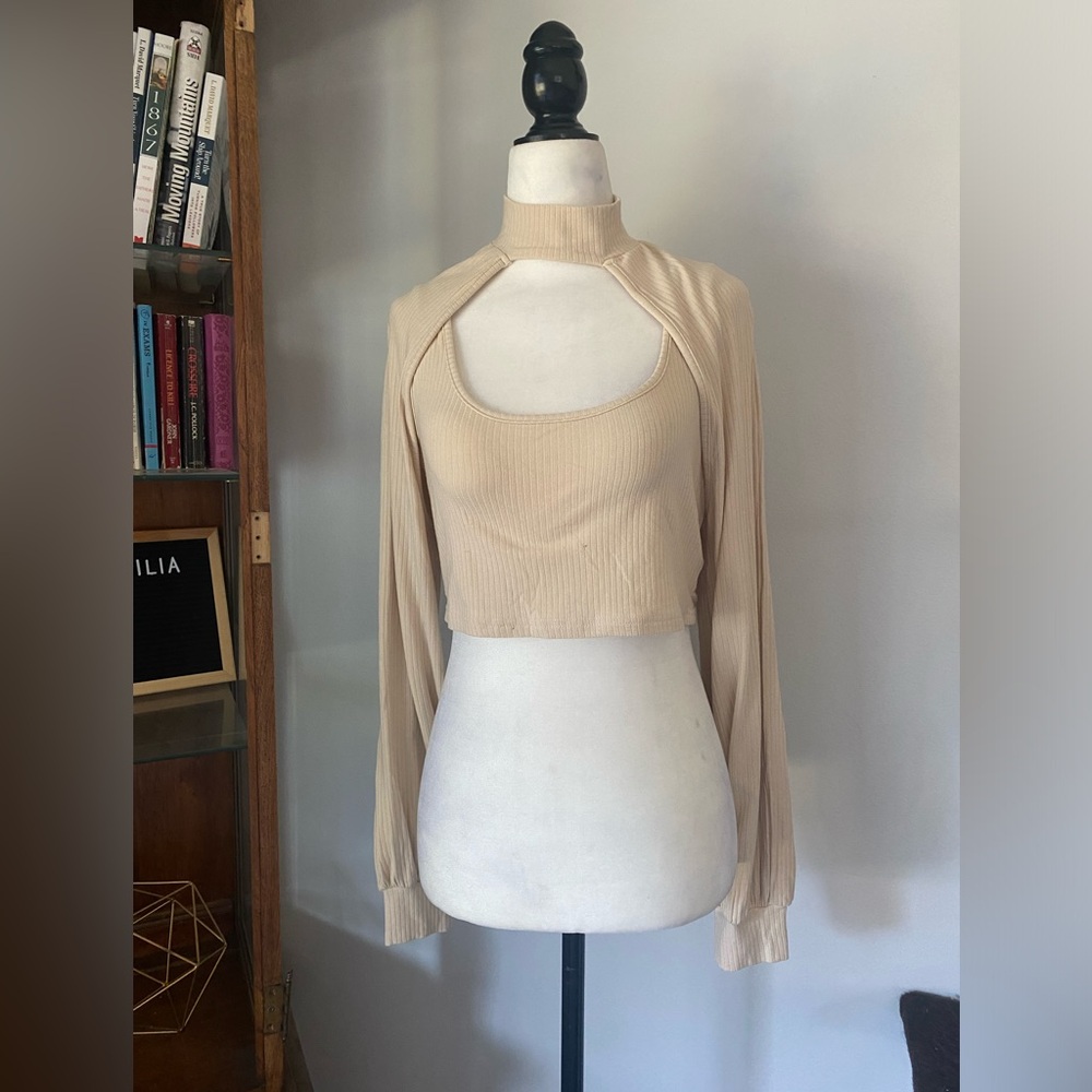 Tank top and detachable sleeves - sz M